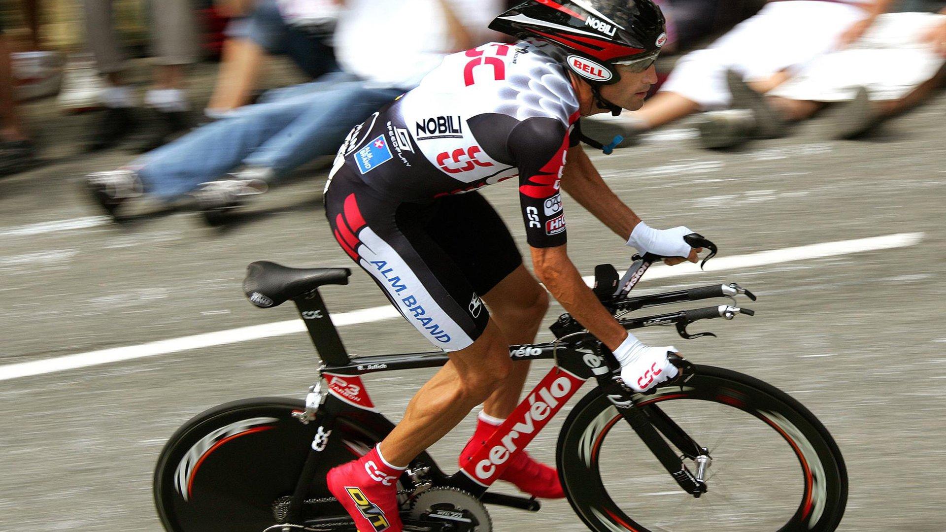 阿门揭秘KD信任哲学，被严防时他总说尽管冲，他们防不住你