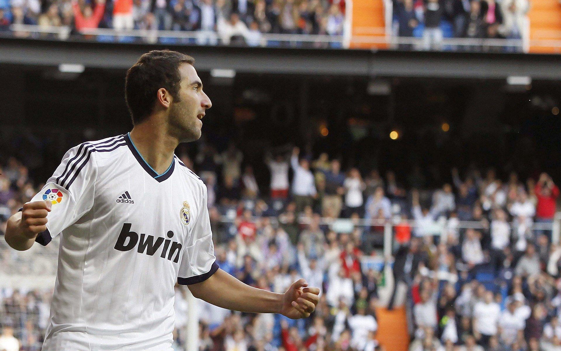 西班牙国家队集训营突发减员 尤文图斯后卫赫伊森因肌肉不适退出