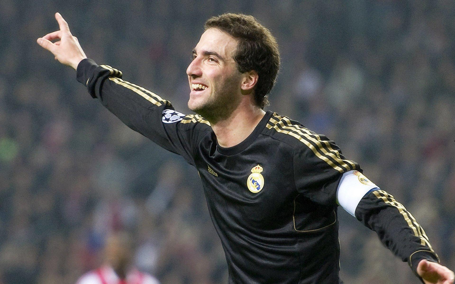 萨内蒂的蓝黑承诺,将国米精神铸入血脉,以传承定义未来